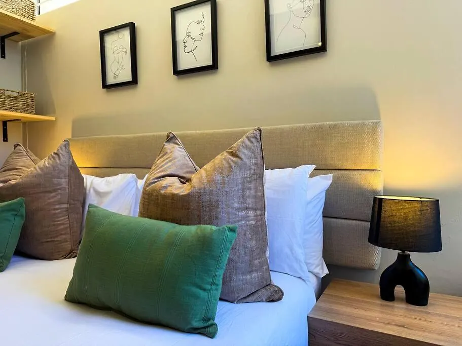 Apartment Luxury In Greenpoint Main Rd Cape Town